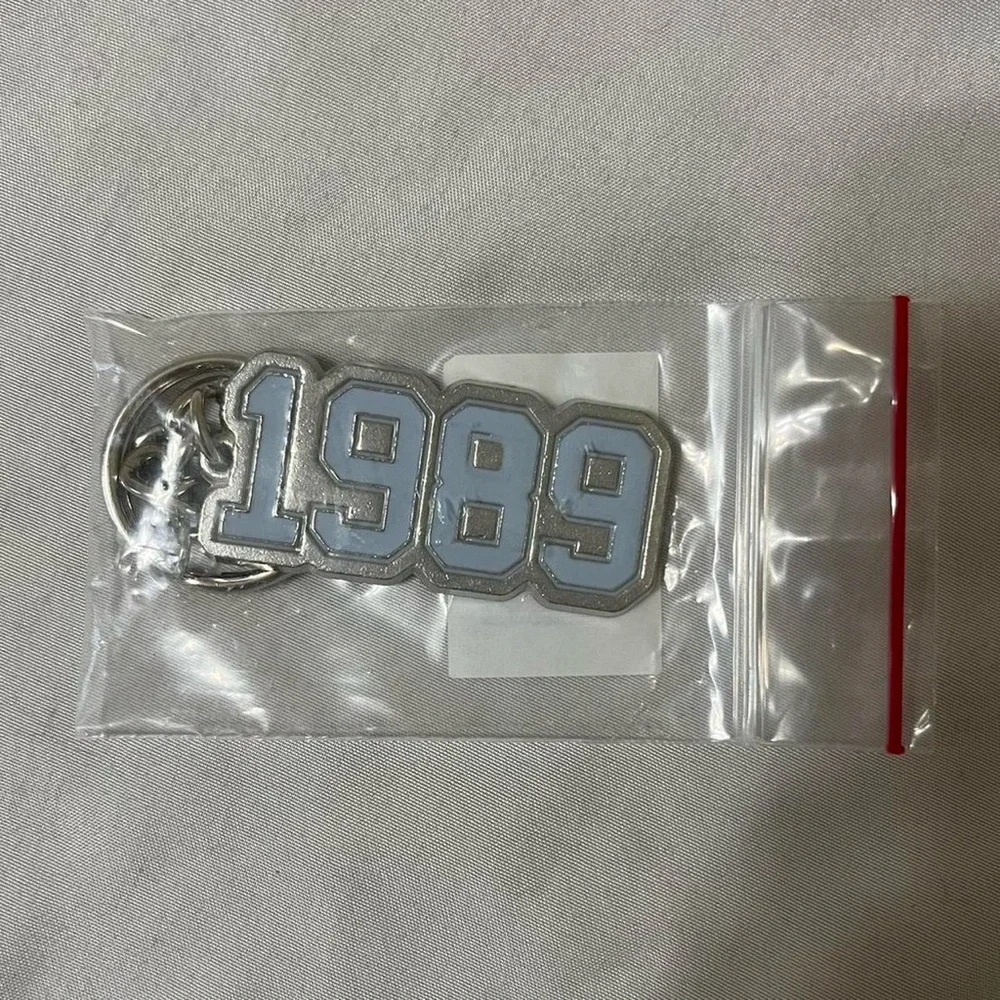 Taylor Swift Keychain - Picture 1 of 2